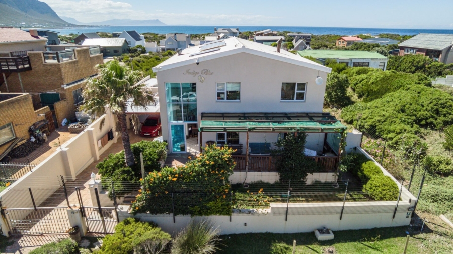 5 Bedroom Property for Sale in Bettys Bay Western Cape